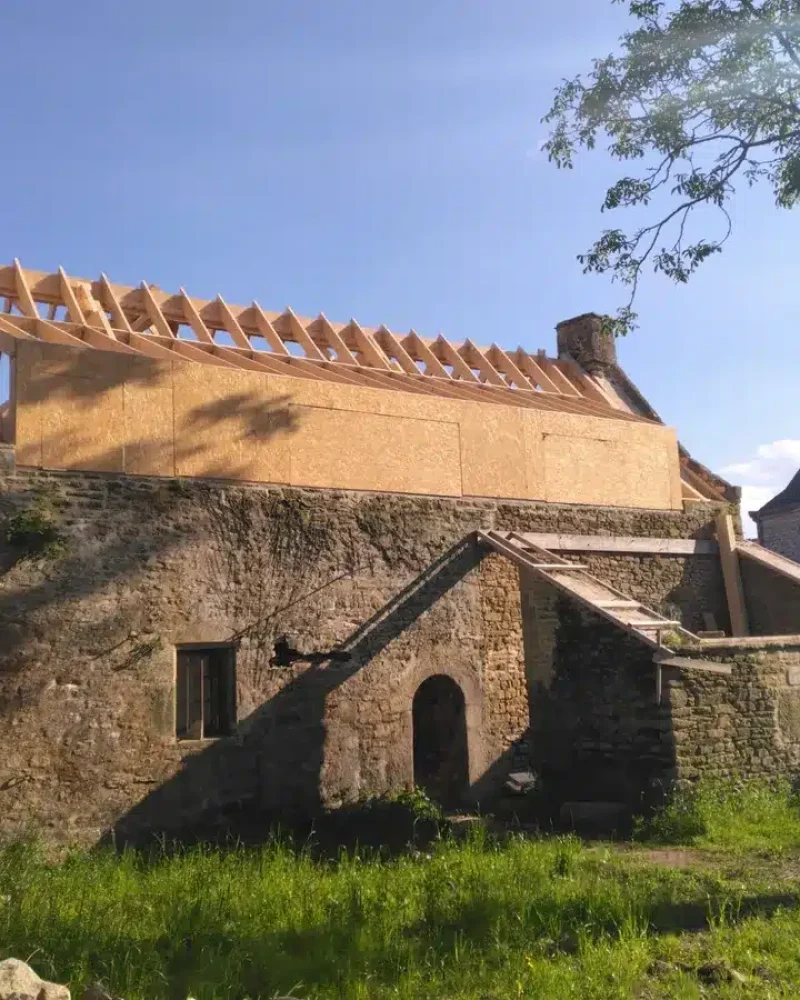 Réalisation de charpente et construction bois par Oniram Construction Bois, charpentier à Nivillac